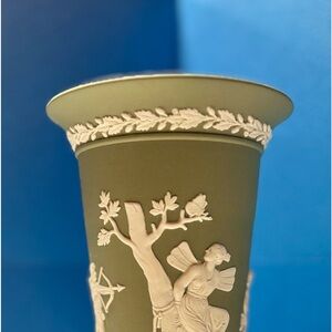 Vintage Wedgwood Jasperware Classical Cupid and Psyche Footed Vase Green Sage